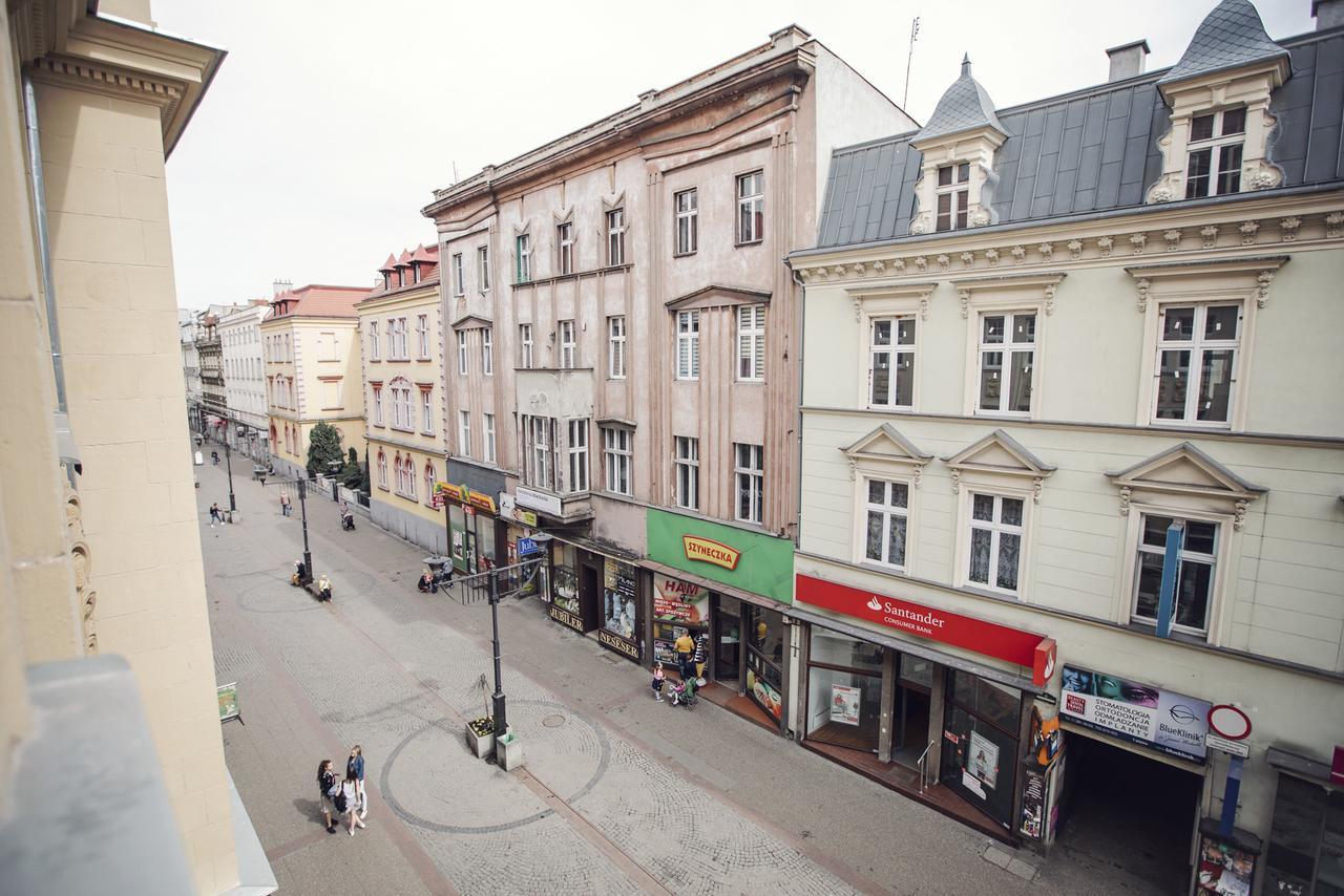 Bristol Economy Bed & Breakfast Битом Екстериор снимка