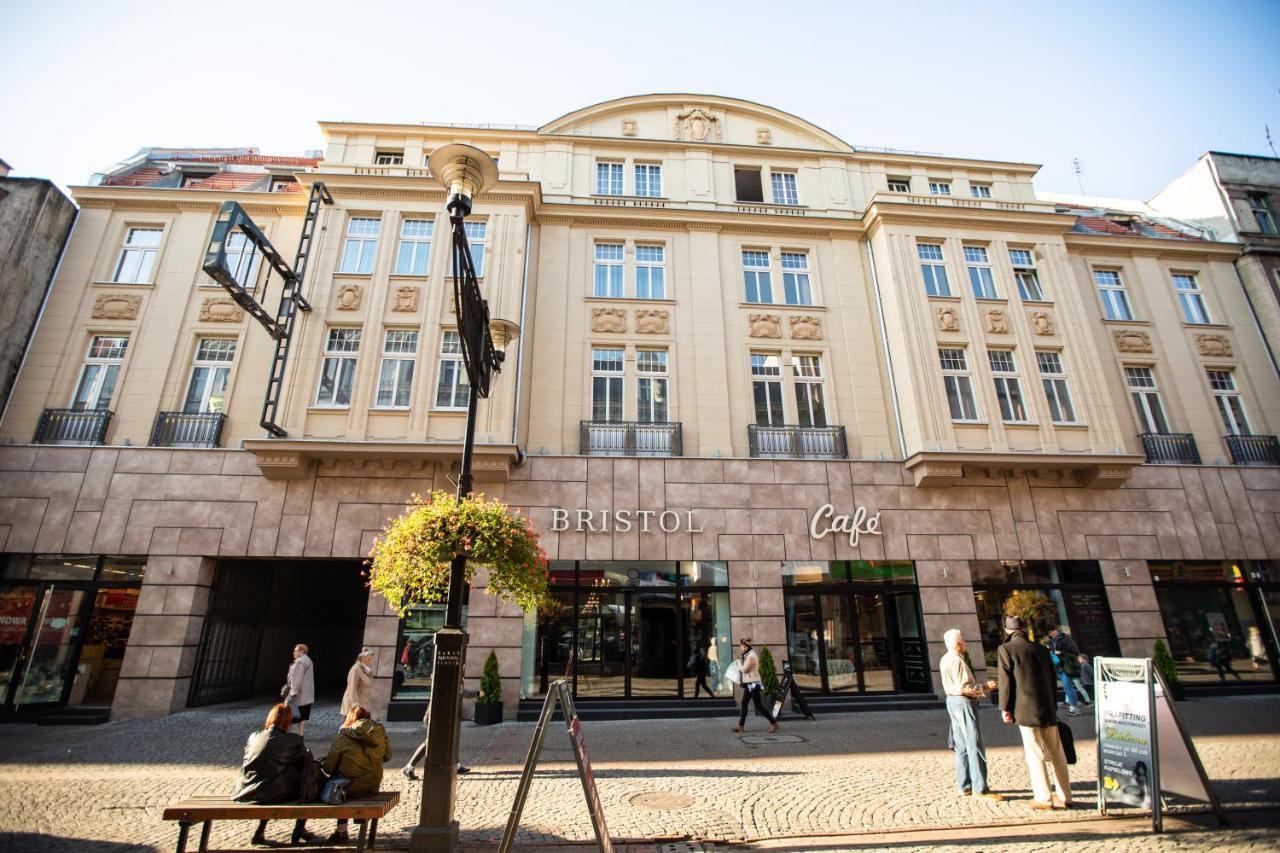 Bristol Economy Bed & Breakfast Битом Екстериор снимка